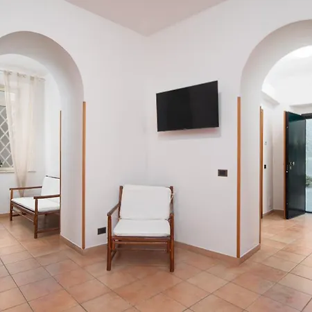 Donna Anna's House By Rentbeat Apartment Civitavecchia
