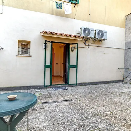 Donna Anna's House By Rentbeat