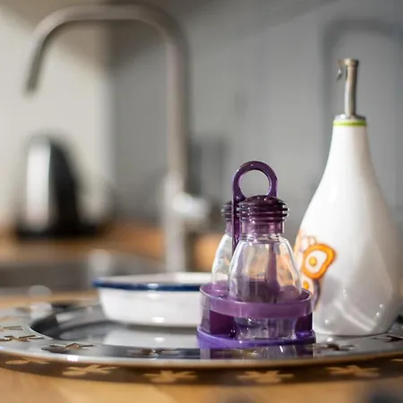 Donna Anna's House By Rentbeat Apartment *
